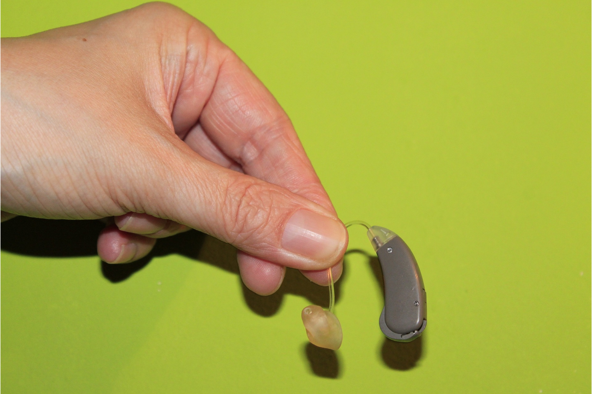 a kind of hearing aid
